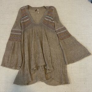 Free People Textured Knit Sweater in Beige